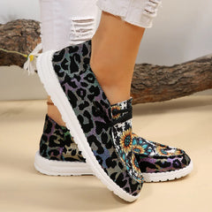Fashionable Women's Printed Canvas Slip-On Shoes
